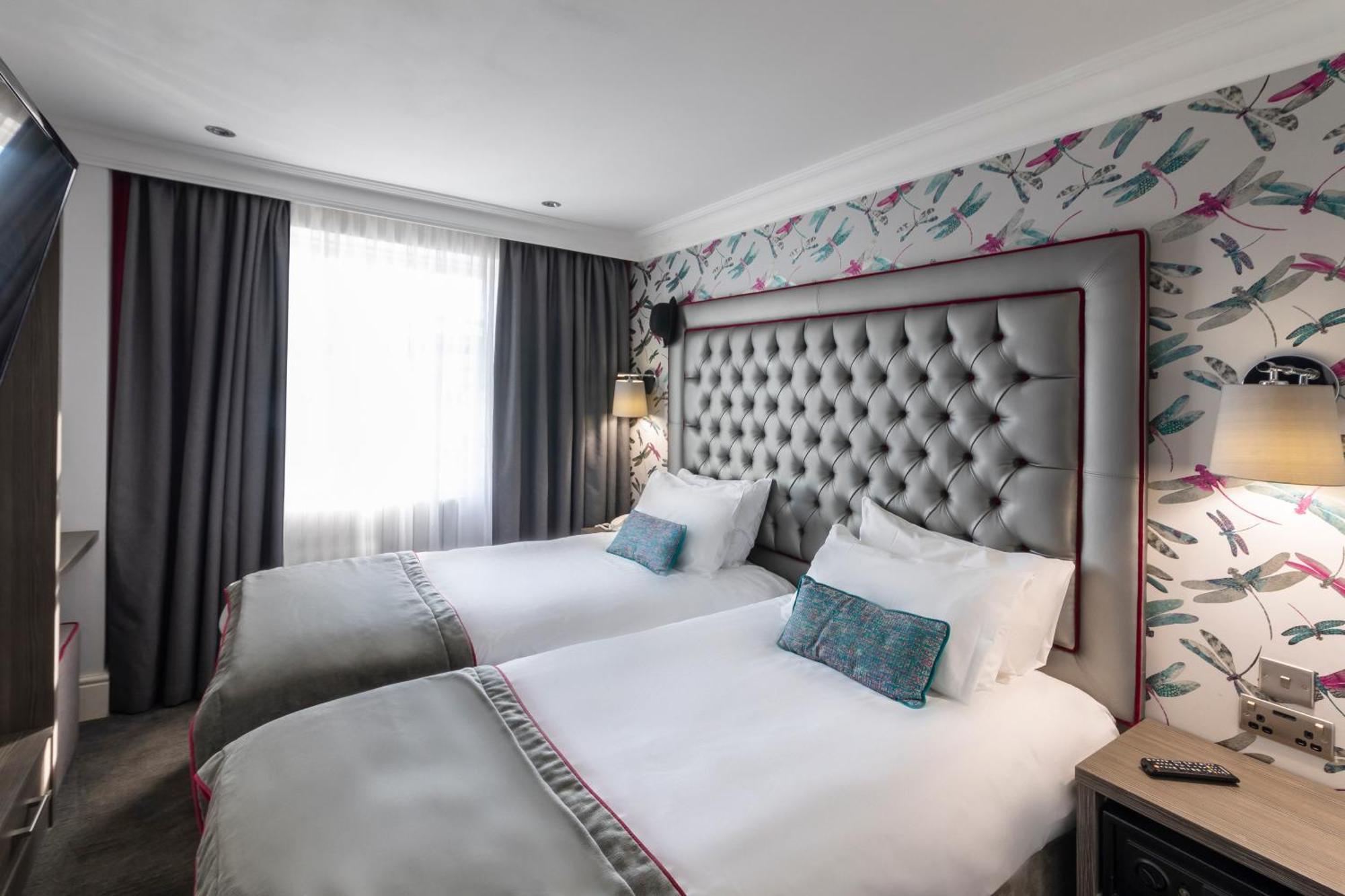 The Beverley - Victoria London